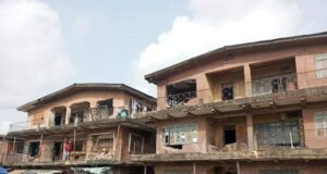 Lagos Govt Begins Partial Demolition Of Distressed Structures