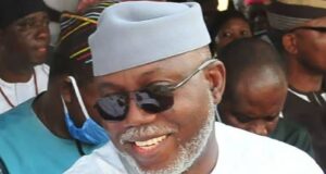 Gov. Aiyedatiwa Dwarfs FG, Raises Ondo Minimum Wage To N73,000