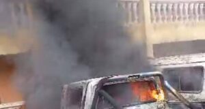 Panic As Armed Arsonists Attack Anambra Council Headquarters