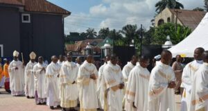 Abducted Catholic Priest Seeks Rescue In Distressing Video