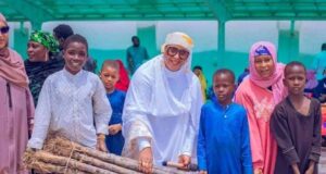 PRP Slams Bauchi Lawmaker’s Wife For Empowering Youths With Sugarcane