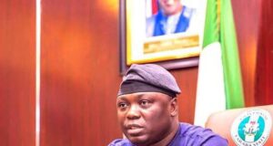 “Swear Us In or We’ll Swear for You” – Taraba Appointees Threaten Governor Kefas