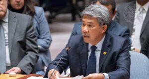 Malaysia’s Foreign Minister To Be Fined For Smoking In Non-Smoking Area