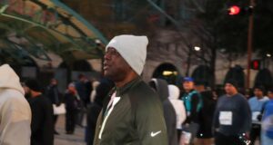 Nigerian Governor Completes US Marathon Despite Freezing Weather