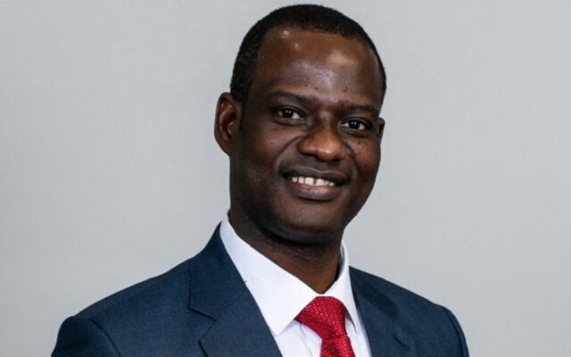 Taiwo-Oyedele-957x598