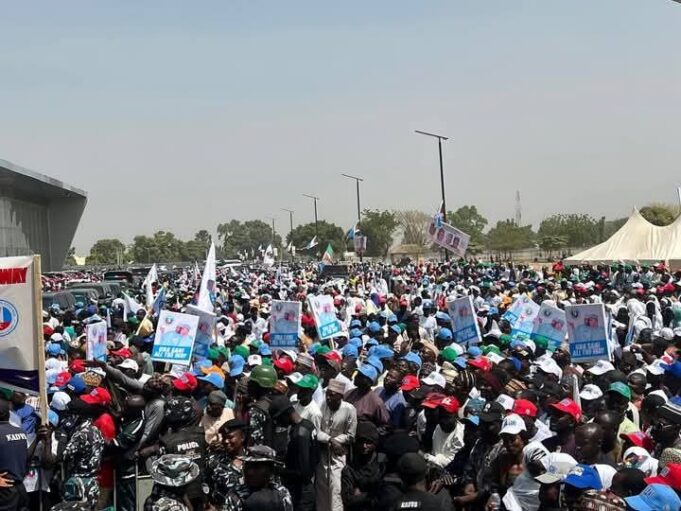 FB_IMG_1739654620986