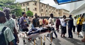 Tension In Ibadan As Police Officer Kills 14 Year-Old Schoolboy While Chasing Fleeing Vehicle