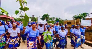 Enugu Catholic Women Embark On Protest, Clear Priest In Viral Video Of Any Wrongdoing