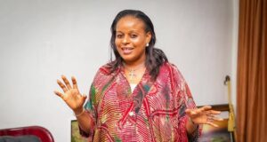 Anambra First Lady Demands Apology From Ekwunife, Challenges Her To Paternity Tests, Oath Of Fidelity