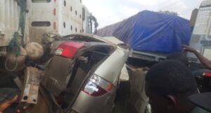 Policeman, Scavenger Killed In Lagos Traffic Accident