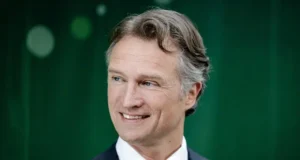 Heineken CEO Resigns After Six Turbulent Years