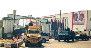 Tight Security At Kano Gov’t House Amid Gov Yusuf’s Planned Defection